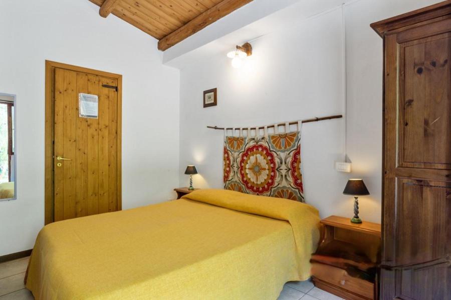 Agriturismo Terra Di Pace Noto Exterior foto